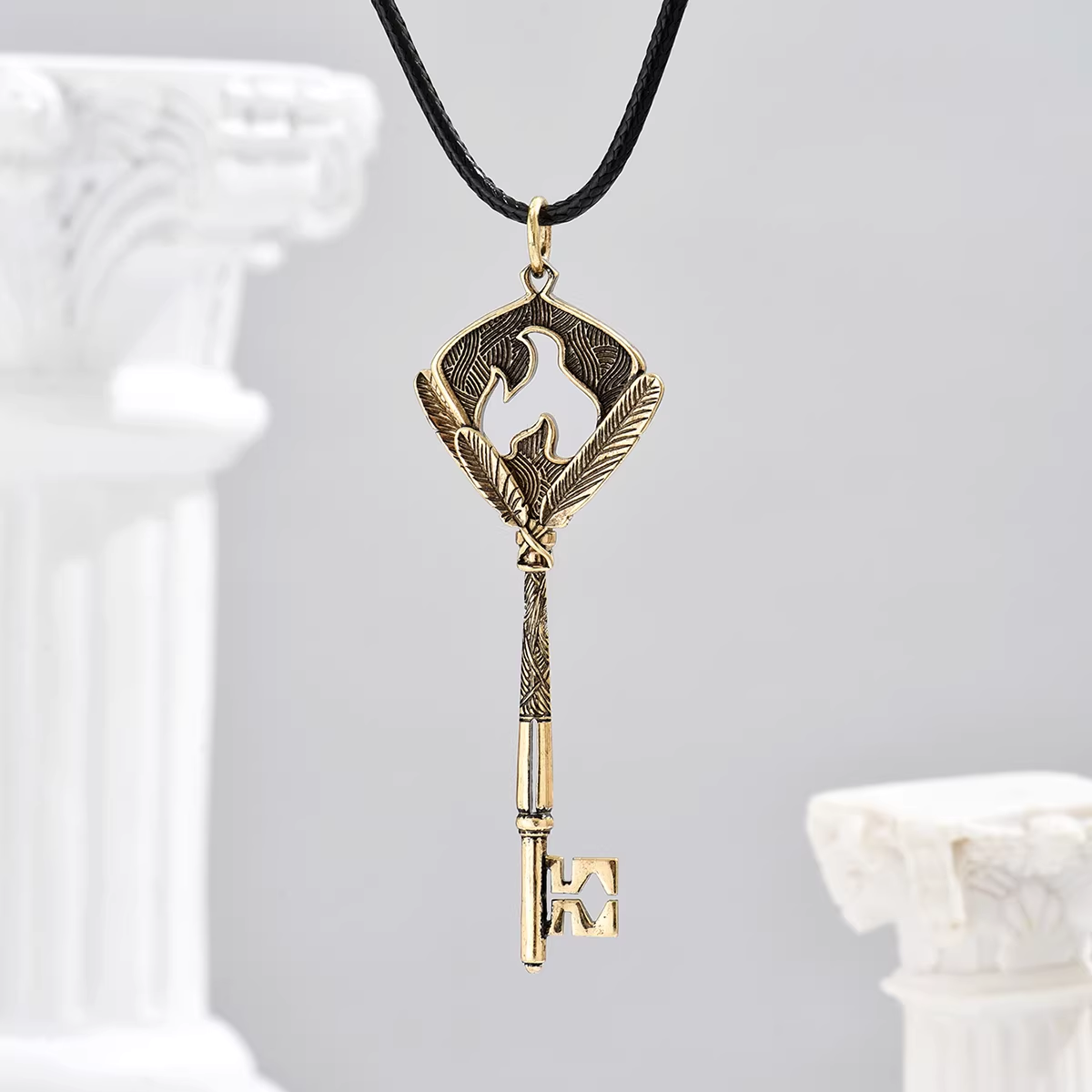 LOVEBUFF Tears of Themis Luke Pearce Theme Key Pendant Necklace
