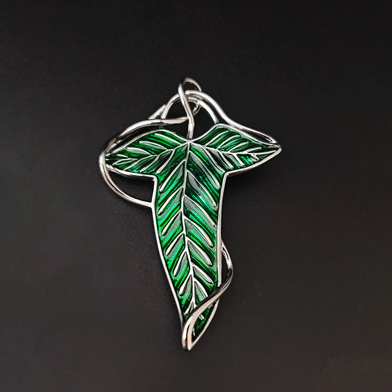 LOVEBUFF Green Leaf Brooch Enamel Pin