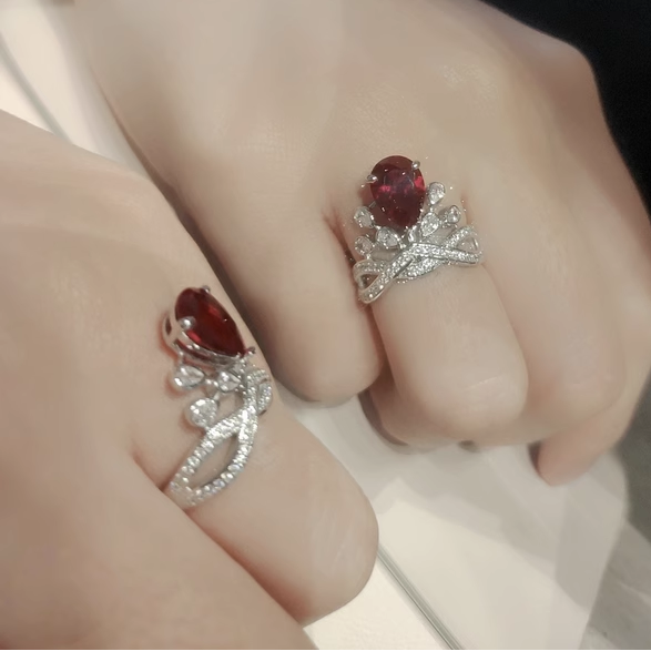 LOVEBUFF Light and Night Evan Couronner Notre Amour Birthday Ring Inspired Finger Ring