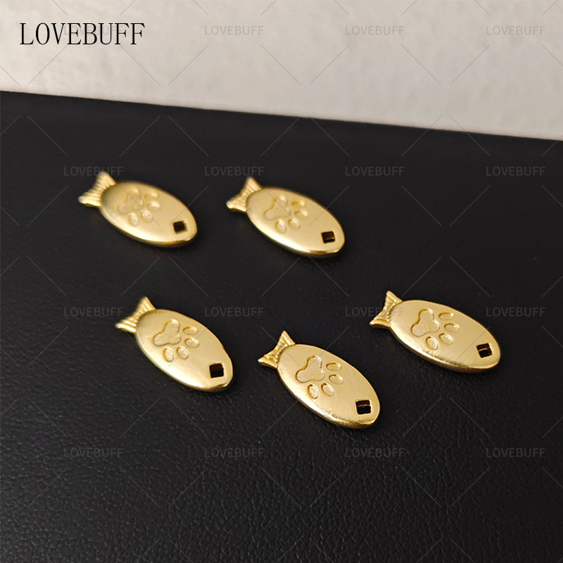LOVEBUFF Where Winds Meet Imperial Dried Fish Inspired Charm