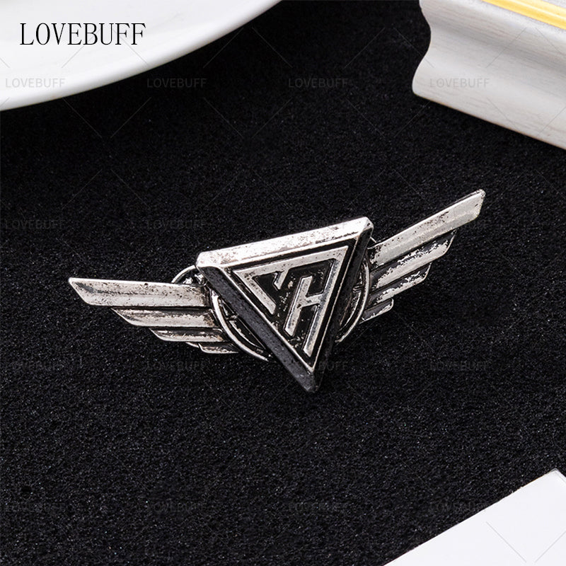 LOVEBUFF Love And Deepspace Hunter Badge Pin