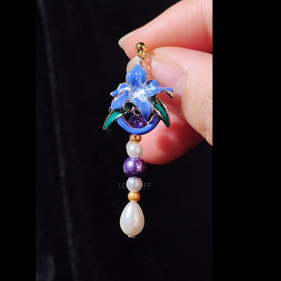 LOVEBUFF Light and Night Osborn Blue Iris Earrings