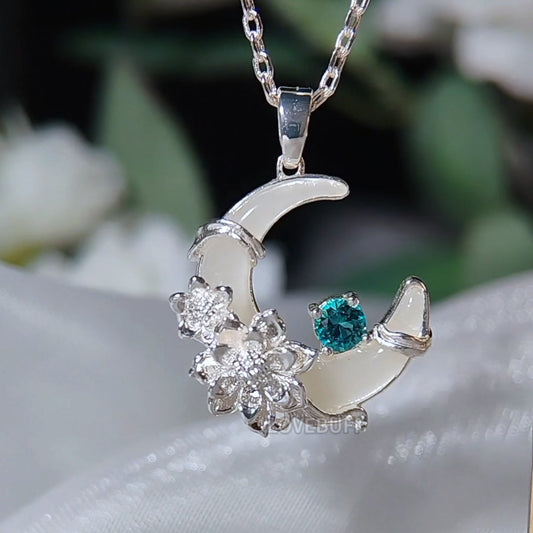 LOVEBUFF Crescent Moon Epiphyllum Oxypetalum Necklace