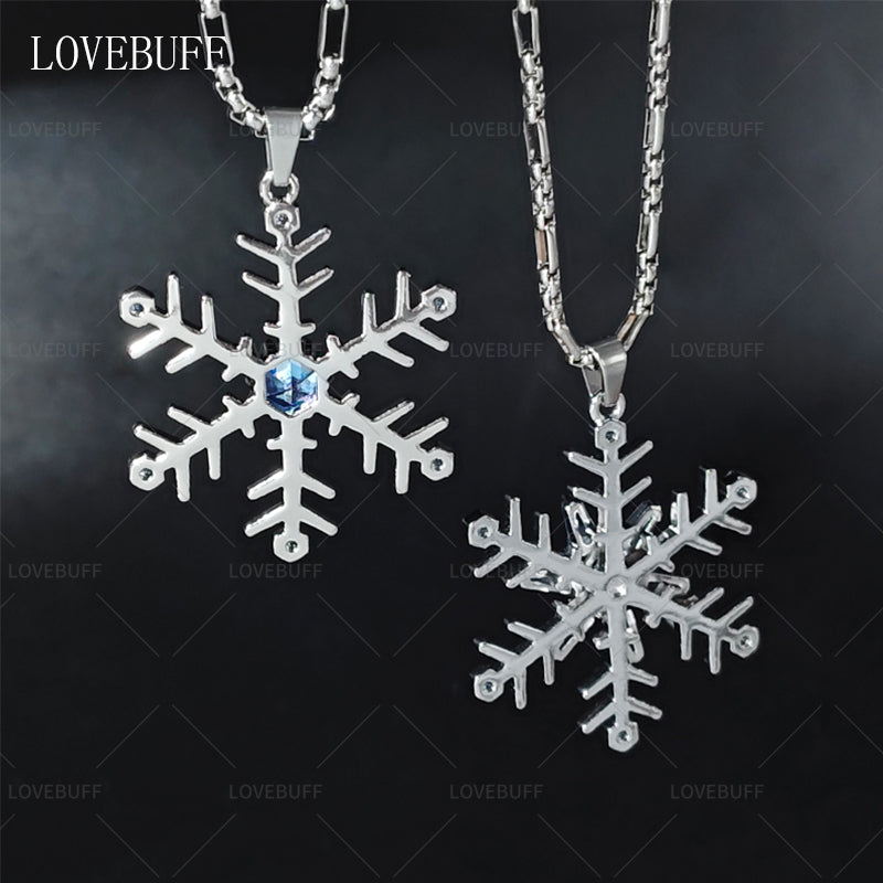 LOVEBUFF LAD Zayne Snowflake Inspired Spinning Pendant Necklace
