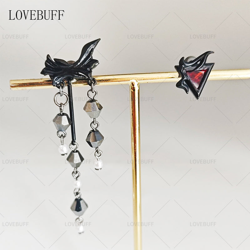 LOVEBUFF LaDs Heartbeats Ablaze Sylus Improvised Flow Earrings