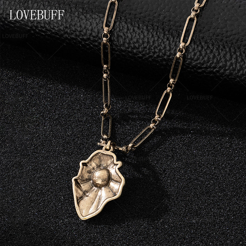 LOVEBUFF Love And Deepspace Sylus Mephisto Crow Claw Impression Heart Shape Pendant Necklace