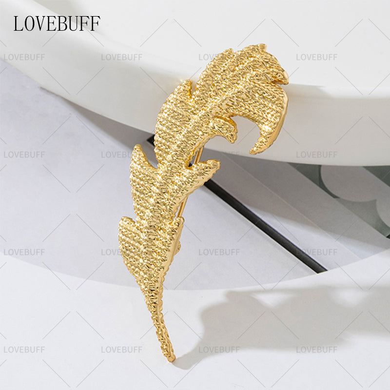 LOVEBUFF LAD Sylus Feather Brooch Cosplay Pin