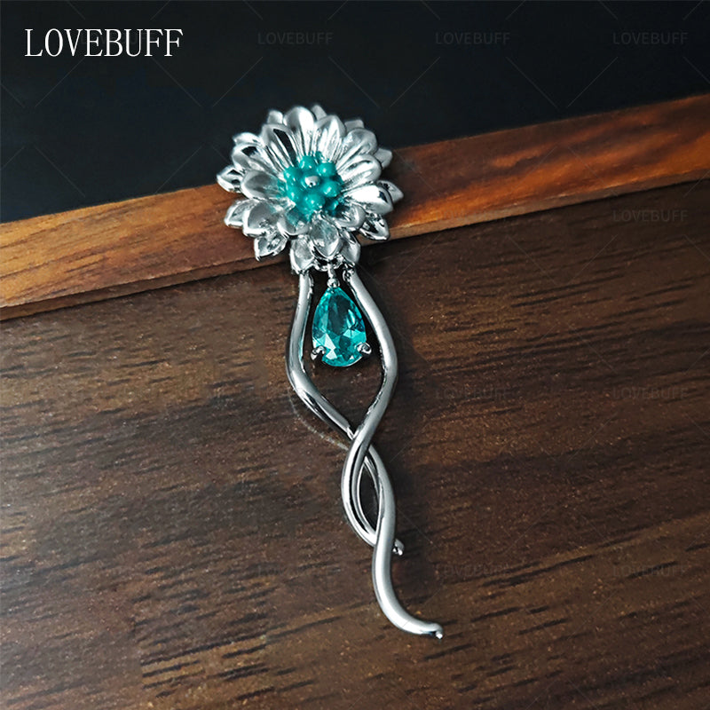 Light and Night Sariel Tan Yue Qing Zhi Epiphyllum Oxypetalum Earrings