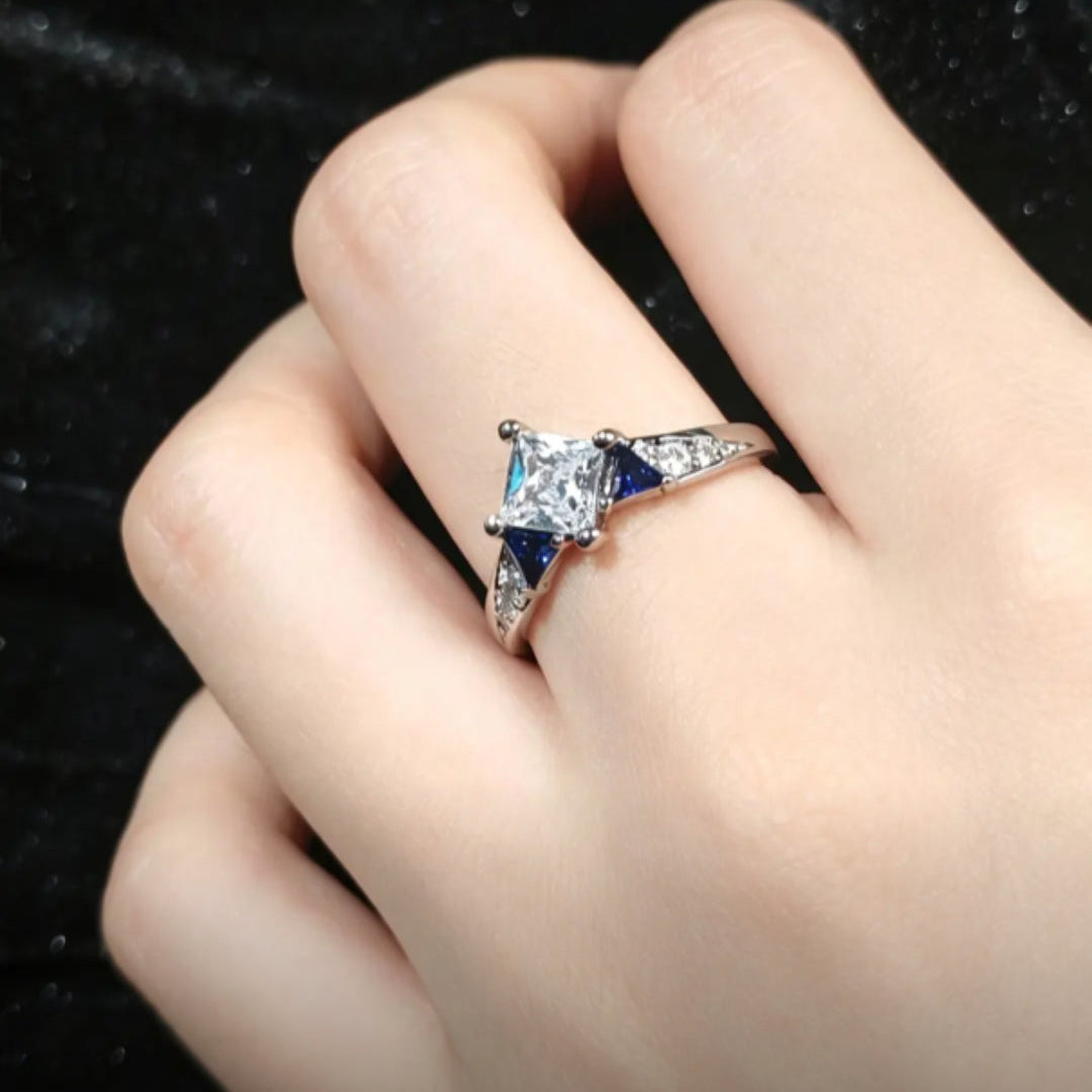 LOVEBUFF Light and Night 5th Anniversary Engagement Ring Wedding Band