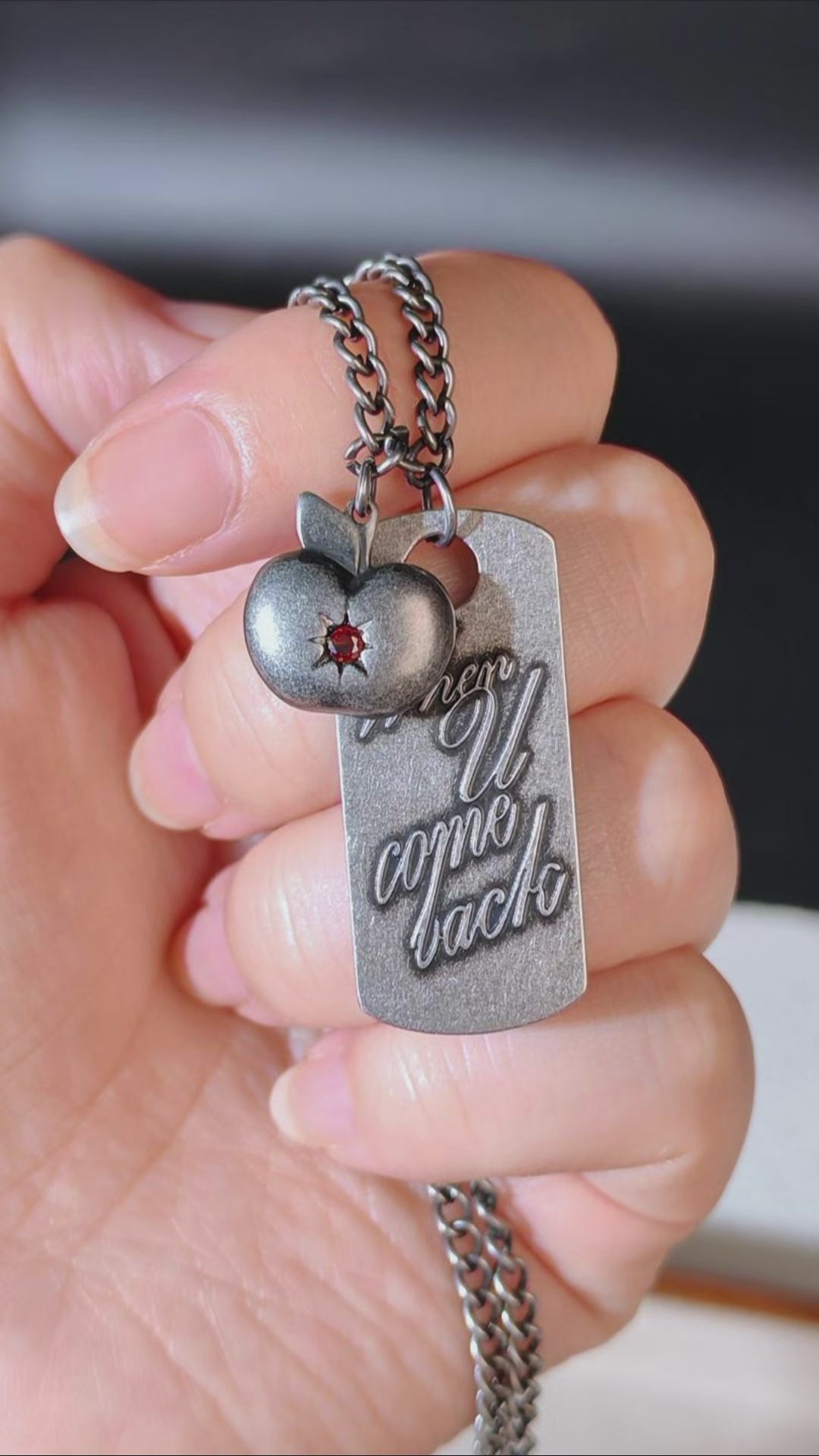 LOVEBUFF LAD Caleb Apple Necklace Inspired When U Come Back Tag