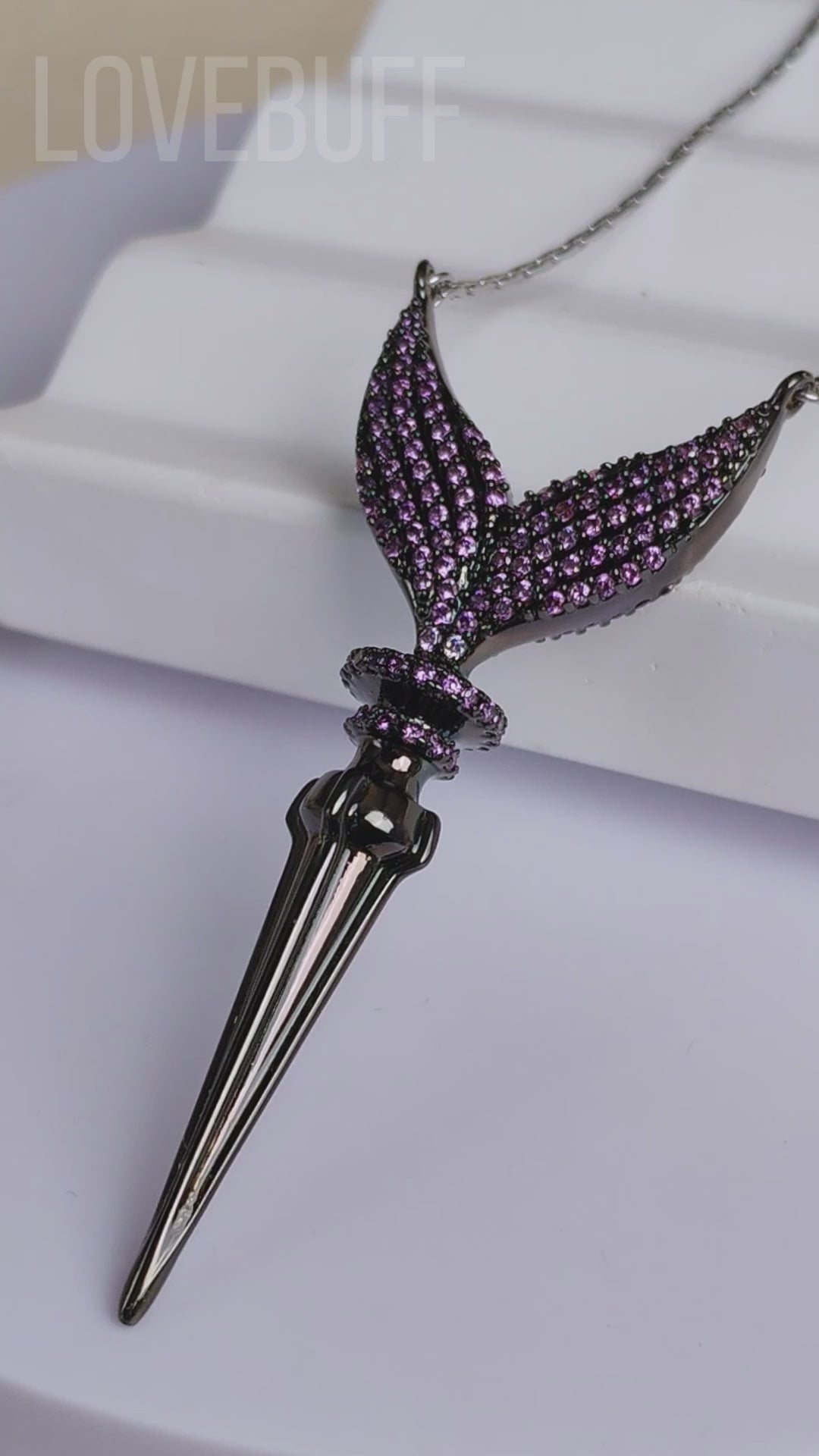 【LLOYD】Lucky Fish Necklace☆追跡送 LLOYD】Lucky Fish Necklace☆追跡送